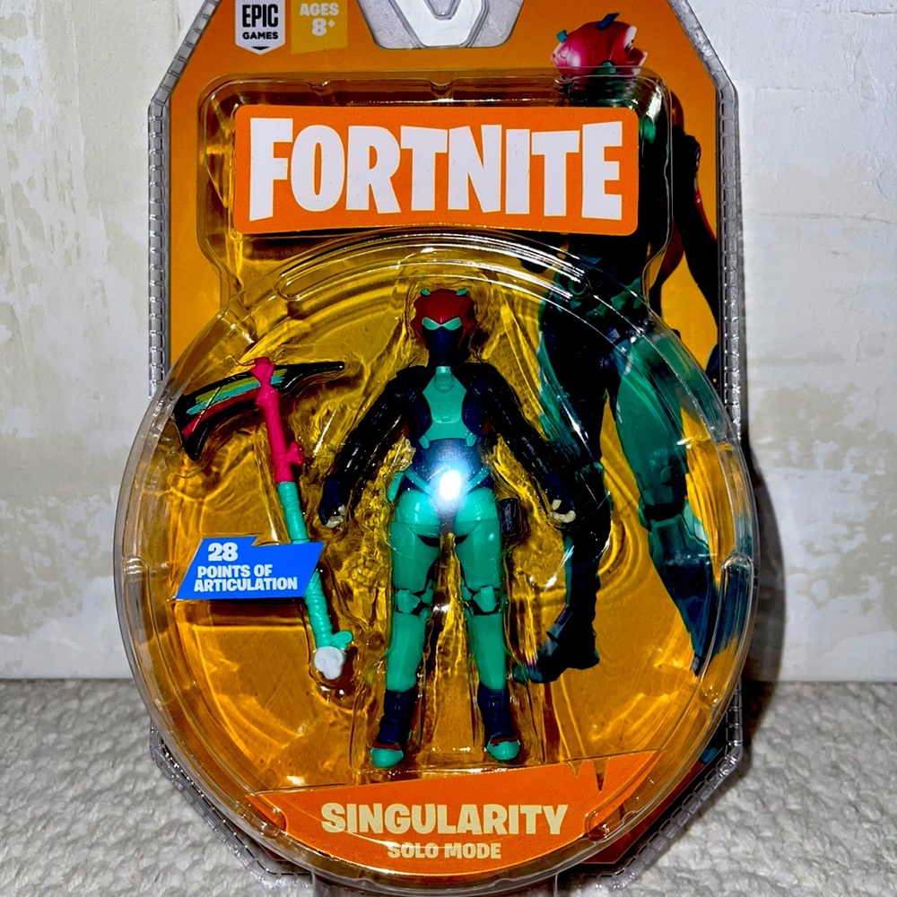 Fortnite action figure: singularity solo mode